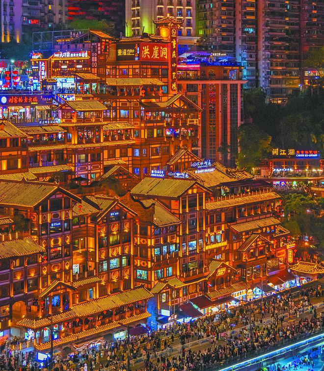 庆火锅“涮出”3千亿大市场PG麻将胡了2热辣滚烫！重(图5)