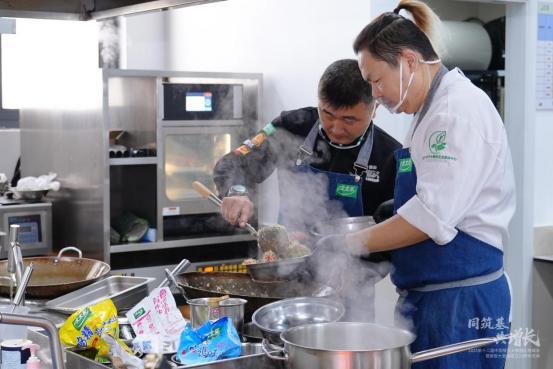 动增长筑牢价值护城河驶入行业新周期PG麻将胡了太太乐以“良性循环”驱(图10) 动增长筑牢价值护城河驶入行业新周期PG麻将胡了太太乐以“良性循环”驱(图10)